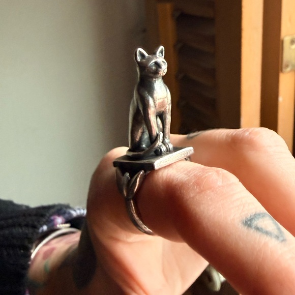 Arcana Obscura Bastet Ring